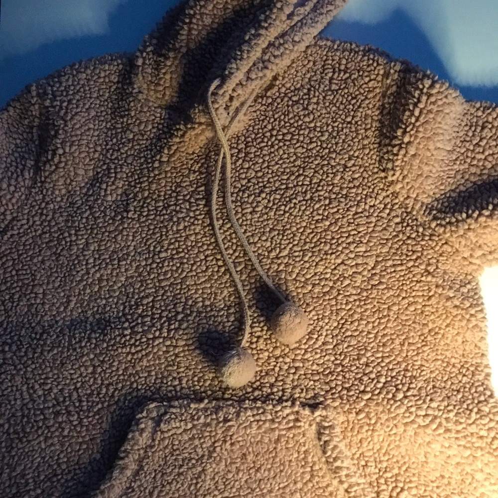 Ambrielle Flamingo color fleece sweater (size small)